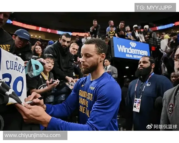 勇士队在对阵马刺时以29分的巨大优势取得胜利展现强大实力 勇士队在对阵马刺时以29分的巨大优势取得胜利展现强大实力